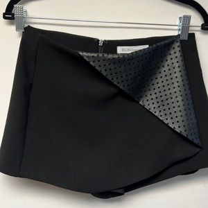 BCBGeneration Black skirt